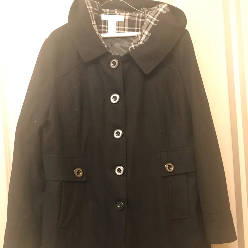 Beau Monde Women’s coat/Jacket.